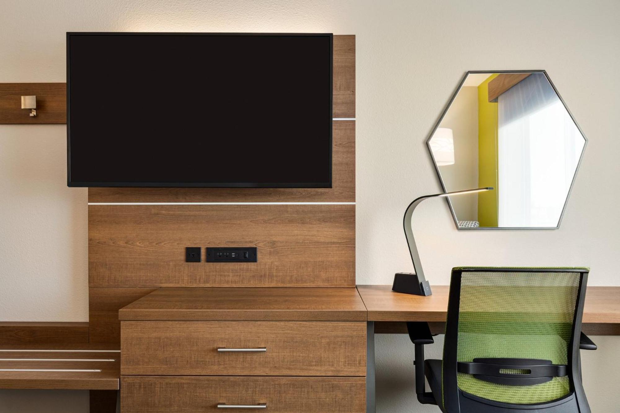 Holiday Inn Express & Suites Hayward - Castro Valley By Ihg Zewnętrze zdjęcie