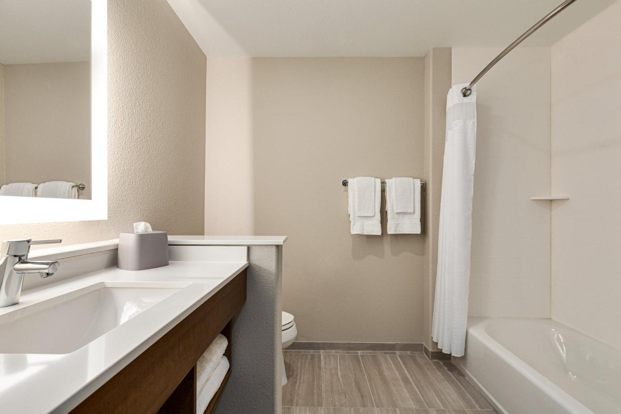Holiday Inn Express & Suites Hayward - Castro Valley By Ihg Zewnętrze zdjęcie